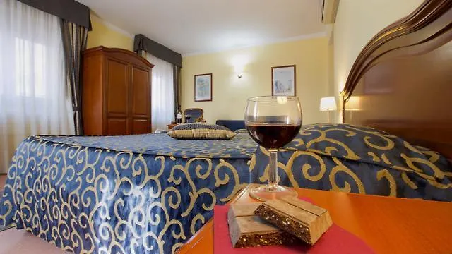 Ξενοδοχείο Ada